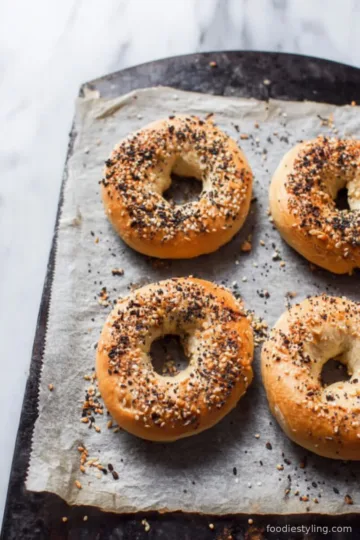 2 Ingredient Greek Yogurt Bagels